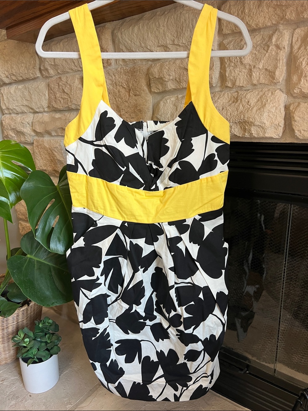 Dress Barn Black & Yellow Floral Mini Dress w/ Pockets